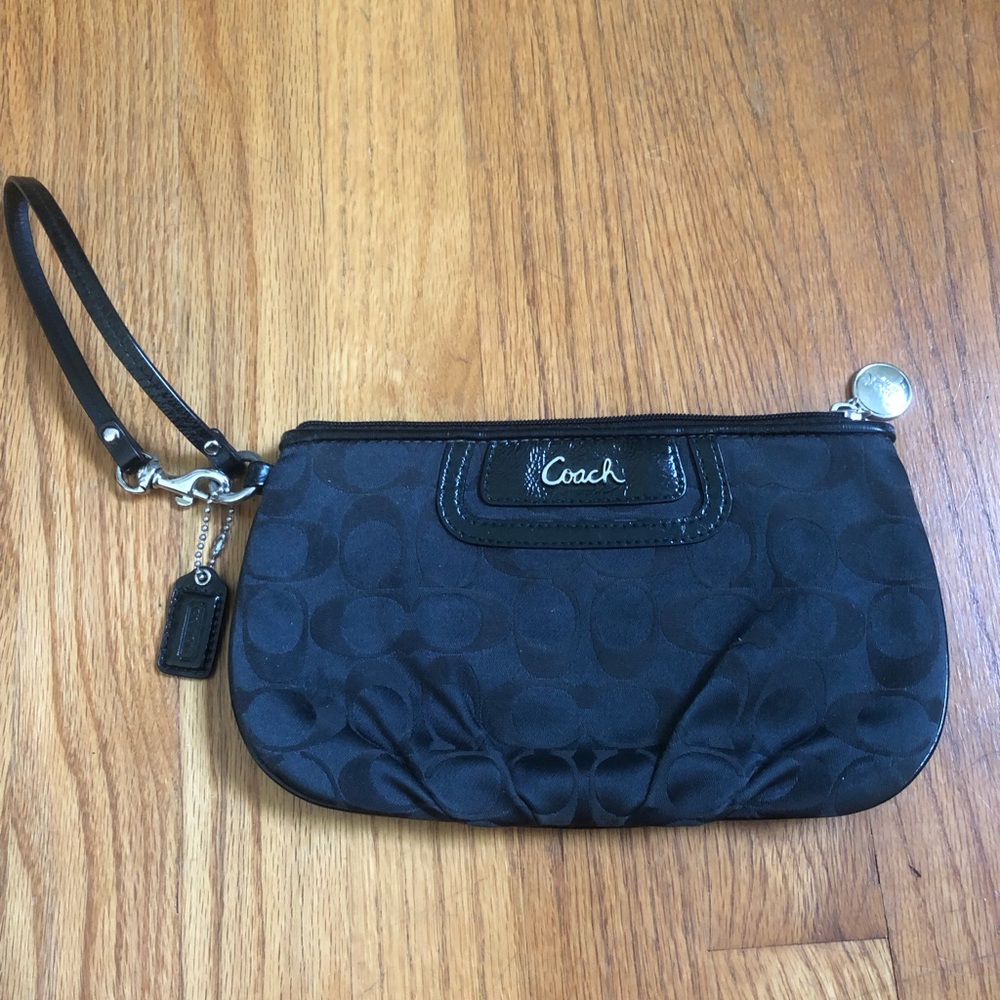 Coach Wristlet Black